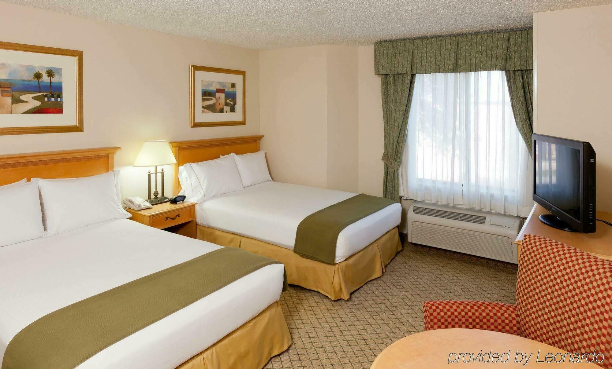 Holiday Inn Express & Suites - Nearest Universal Orlando By Ihg Exterior foto
